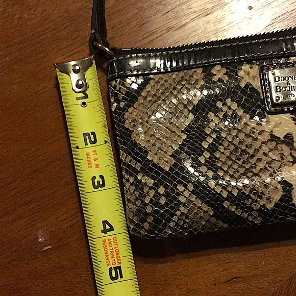Dooney & Bourke Snakeskin Print Wristlet/Clutch - Picture 12 of 13
